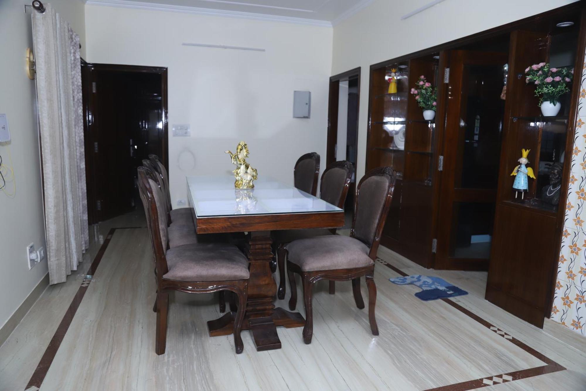Divine India Service Apartment 3Bhk,B57 Sarita Vihar,Apollo 뉴델리 외부 사진